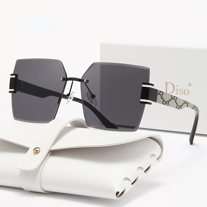 

Vintage Square Sunglasses Women Luxury Oversized Rimless Sun Glasses Shades Female Fashion Brand Designer Clear Oculos De Sol