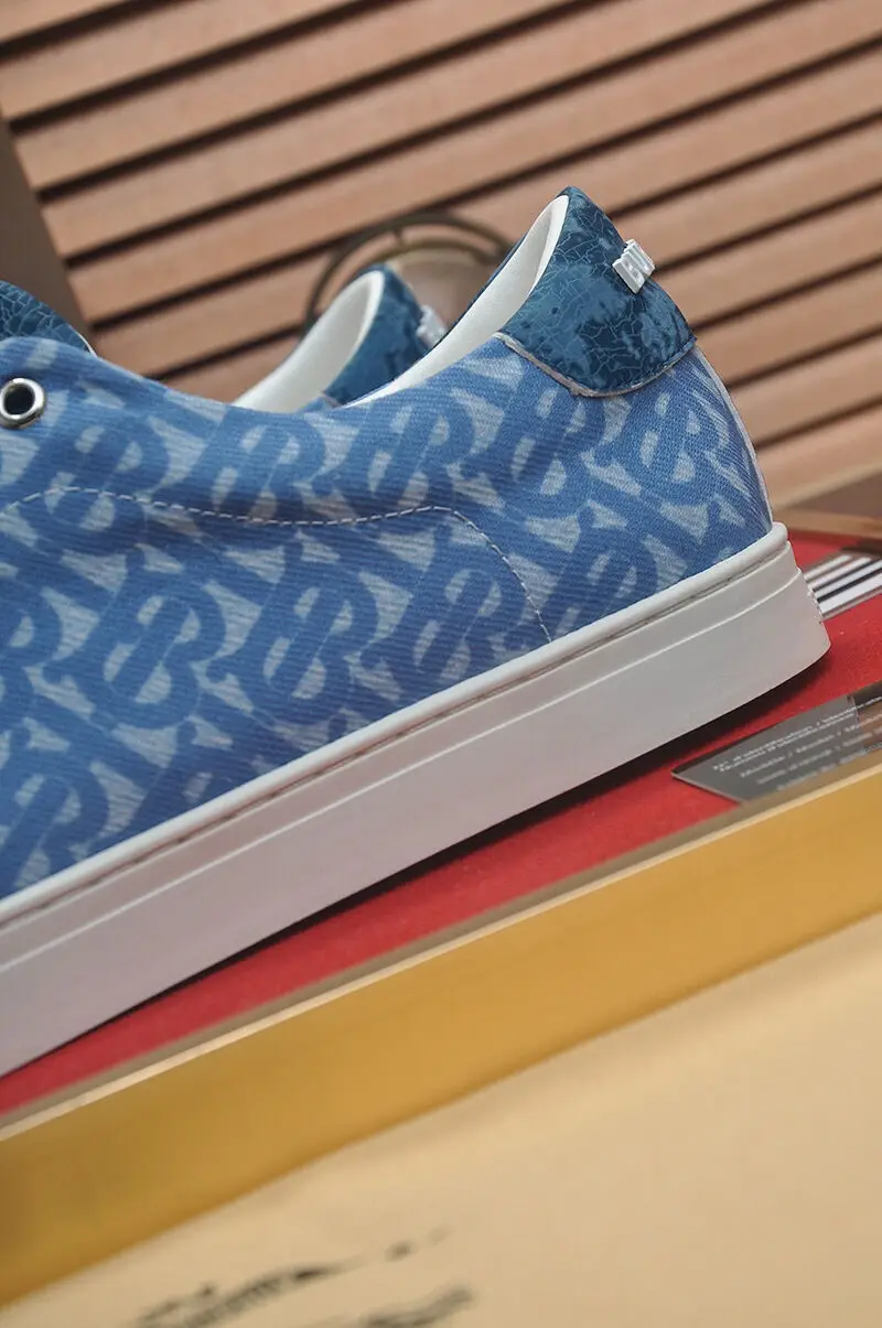 кроссовки в стиле Burberry обувь для бега модный мужские мужчин женщин туфли дышащие