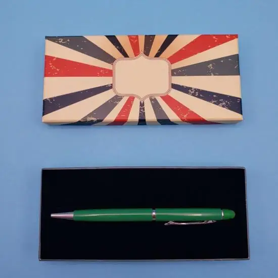 

Зеленая шариковая ручка, декоративный подарок