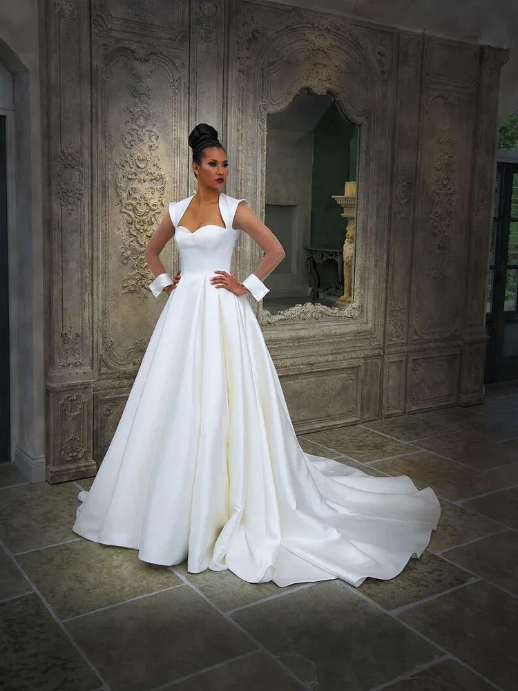 

Graceful A Line Wedding Dress Satin Sweetheart With Illusion Long Sleeves With Cap Backless With Sweep Train Robe De Mariée