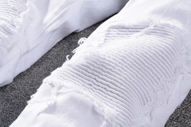 Mens White Slim Fit High Street Denim Pants Korean Fashion Style Destroyed Bandana Ribs Patches Distressed Skinny Ripped Jeans