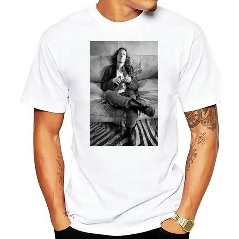 

Chris Cornell Photo Mens T Shirt Anime Young Man summer winter Round Neck Anime's T Shirt coat clothes tops