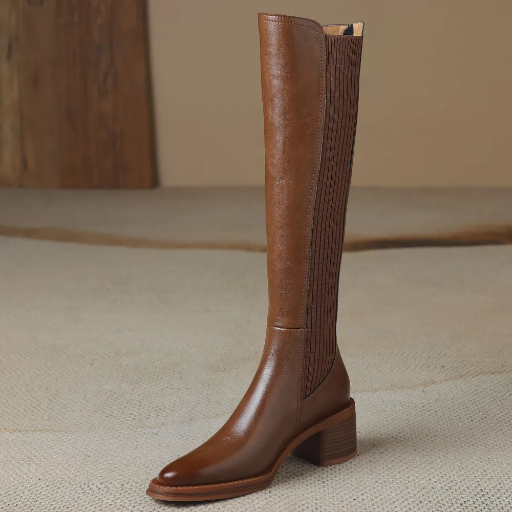 Женские сапоги до колена из натуральной кожи с острым носком на молнии сзади