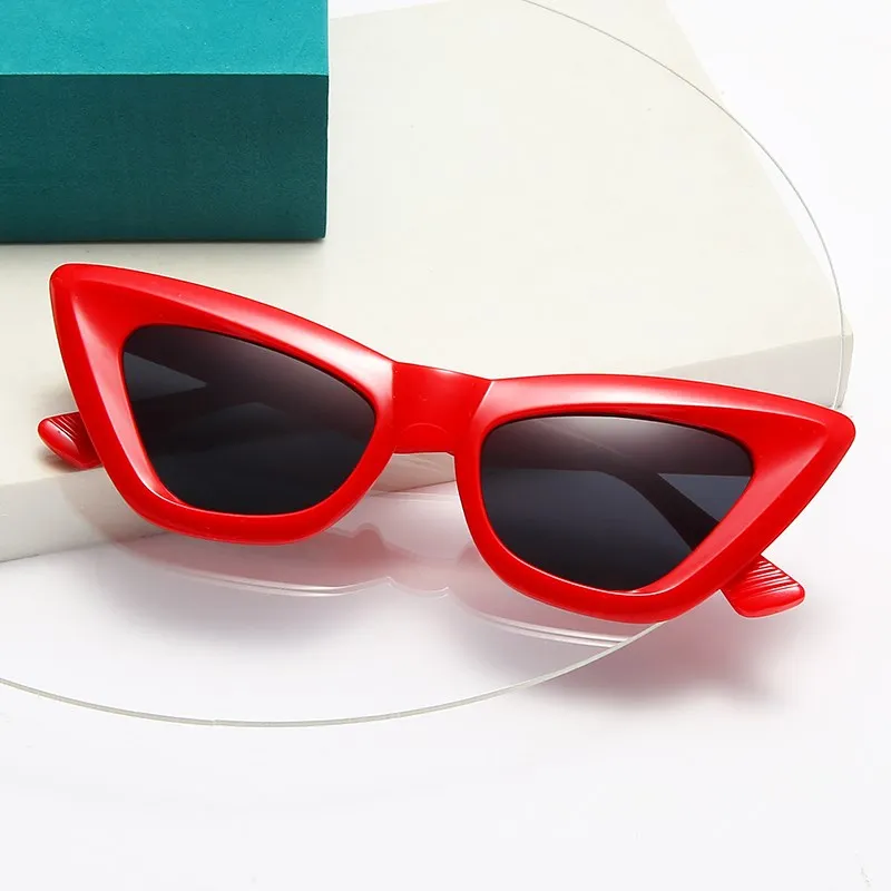 

Vintage Cat Eye Sunglasses Women 2022 Luxury Brand Designer Gradient Sun Glasses For Woman Vintage Black Fashion Female Oculos