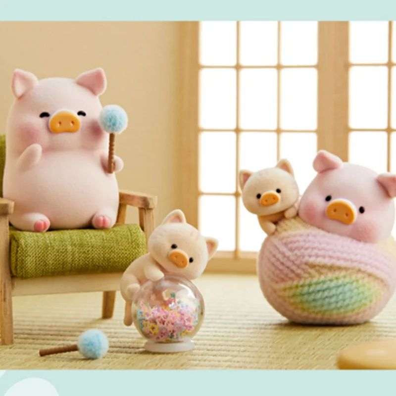 Lulu игрушка. Lulu игрушка. Loulou piggy cat blind box. Диснеевские свиные. Lulu pig.