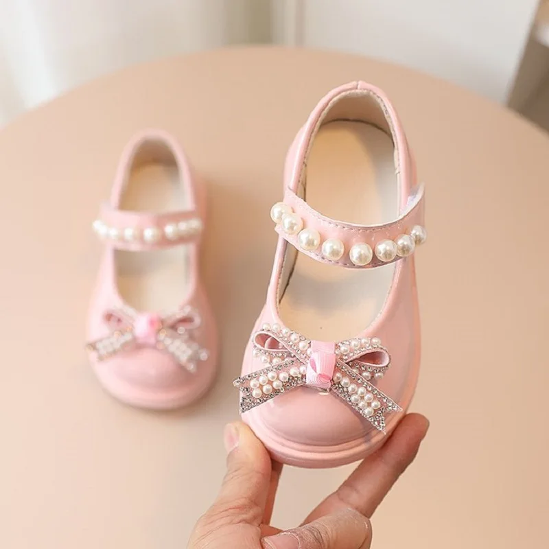Kids Fashion Pearl Bow Knot PU Leather Princess Shoes For Girls Butterfly Baby Shoes Comfortable Flats zapatos de fiesta niña 3 Kids Fashion Pearl Bow Knot PU Leather Princess Shoes For Girls Butterfly Baby Shoes Comfortable Flats zapatos de fiesta niña 3