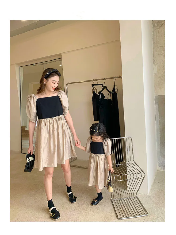 

Mother Daughter Matching Dresses Backless Straps Mommy And Me Clothes Outfits Beach Family Look Woman Girl Dress Puff Sleeve