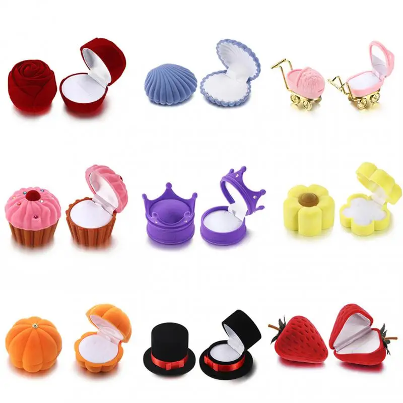 

Wedding Ring Holder Velvet Jewelry Box Container Proposal Ring Display Case Earrings Necklace Display Gift Packaging Jewelry Box
