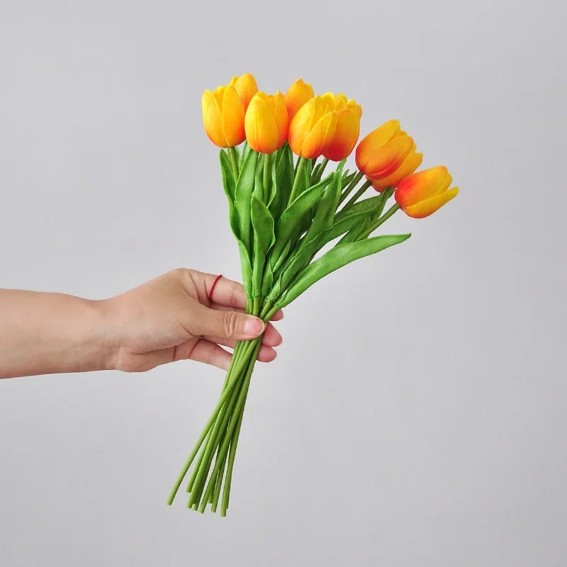 Букет искусственных тюльпанов 35 см 10 головок современное минималистичное