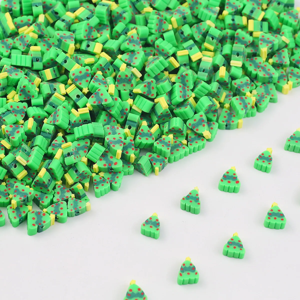 Зеленые Бусины-разделители из полимерной глины на рождественскую елку для