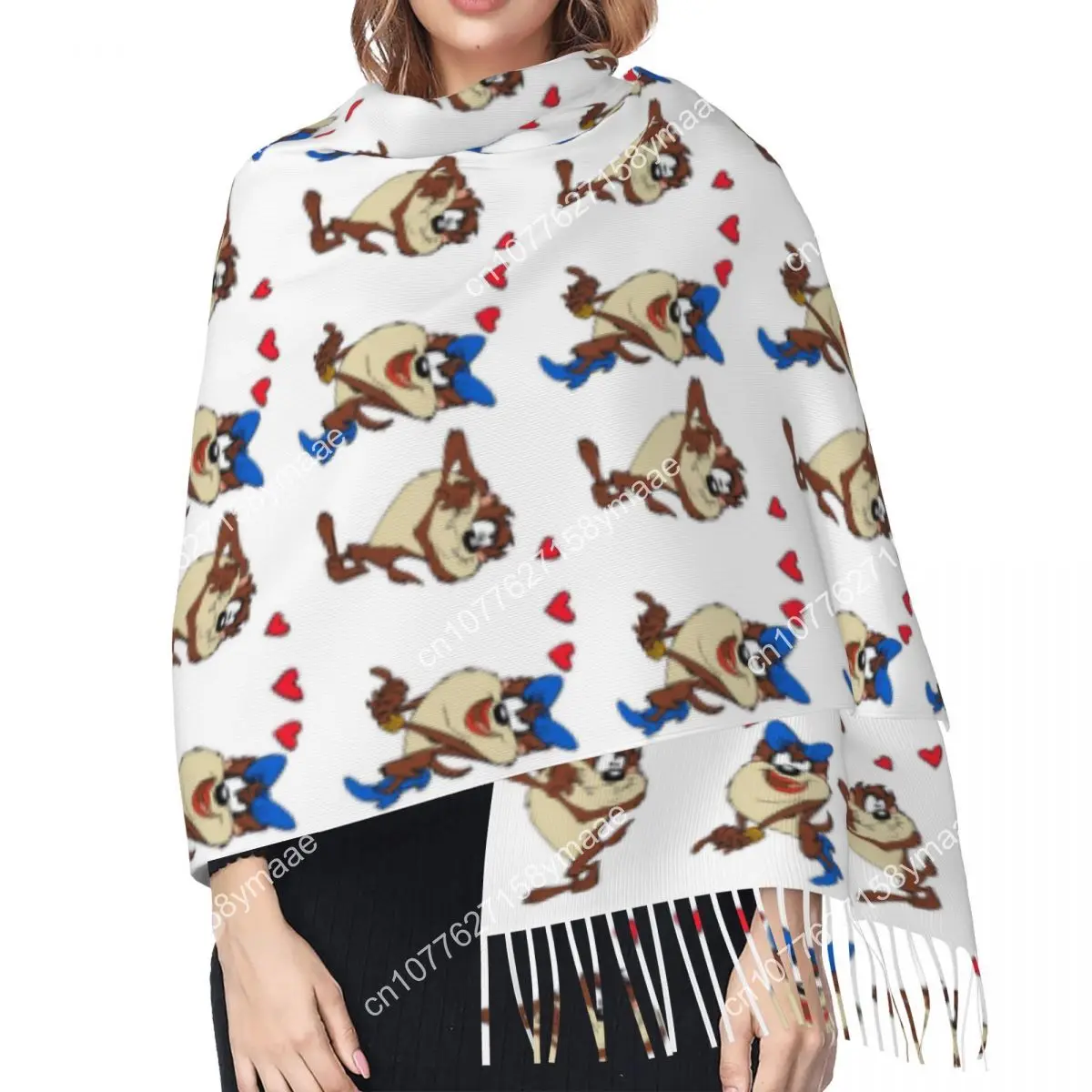 Рисунок 4 - Универсальный шарф на заказ с забавными