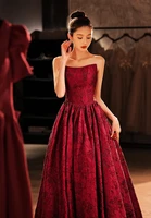 2022 temperament burgundy a line long prom dresses strapless applique satin sleeveless lady host celebrity long evening gown new