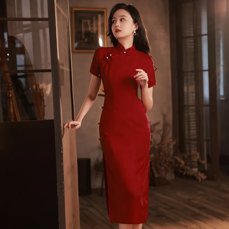 

Red Engagement Improved Cheongsam Spring Young Bride Toast Wedding Clothing Short Sleeve Chinese Qipao Dress For Elegant Women