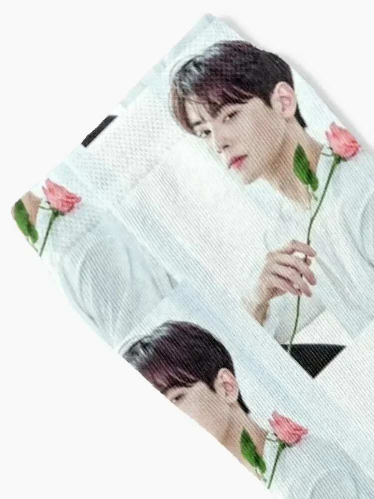 Ча Юньвуо?? Носки яркие компрессионные с подвязками Новогодние