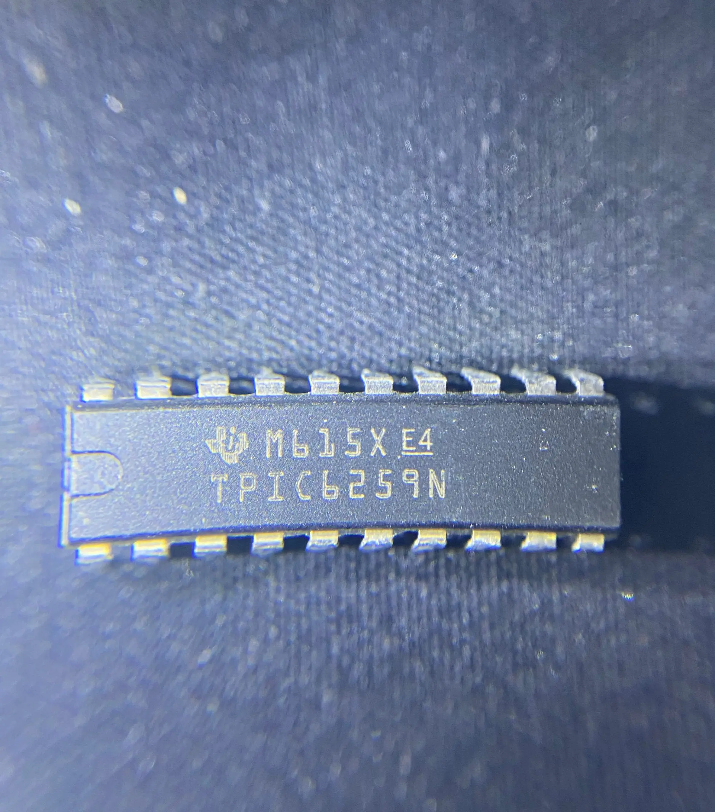 

10pcs/lot TPIC6259N TPIC6259 DIP-20 100% NEW Original Free Shipping In Stock.
