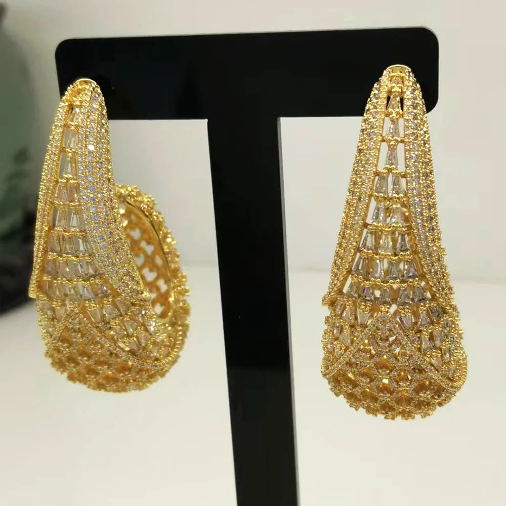 GODKI Роскошные 3-цветные серьги-кольца с полым листом и кубическим цирконом для