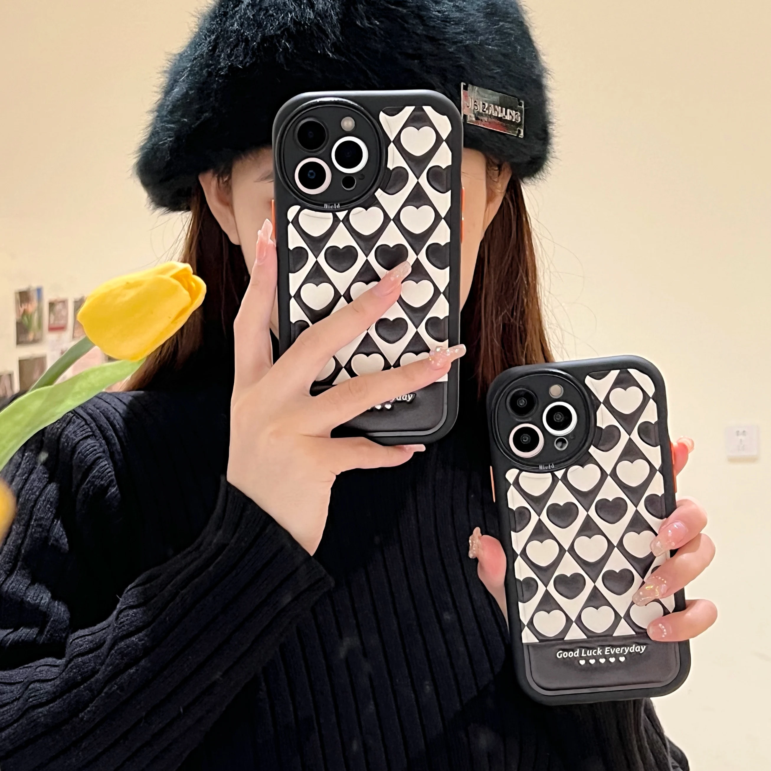 

Ins Rhombic black and white small heart round hole three-dimensional dermatoglyphic series Mobile Case For iPhone