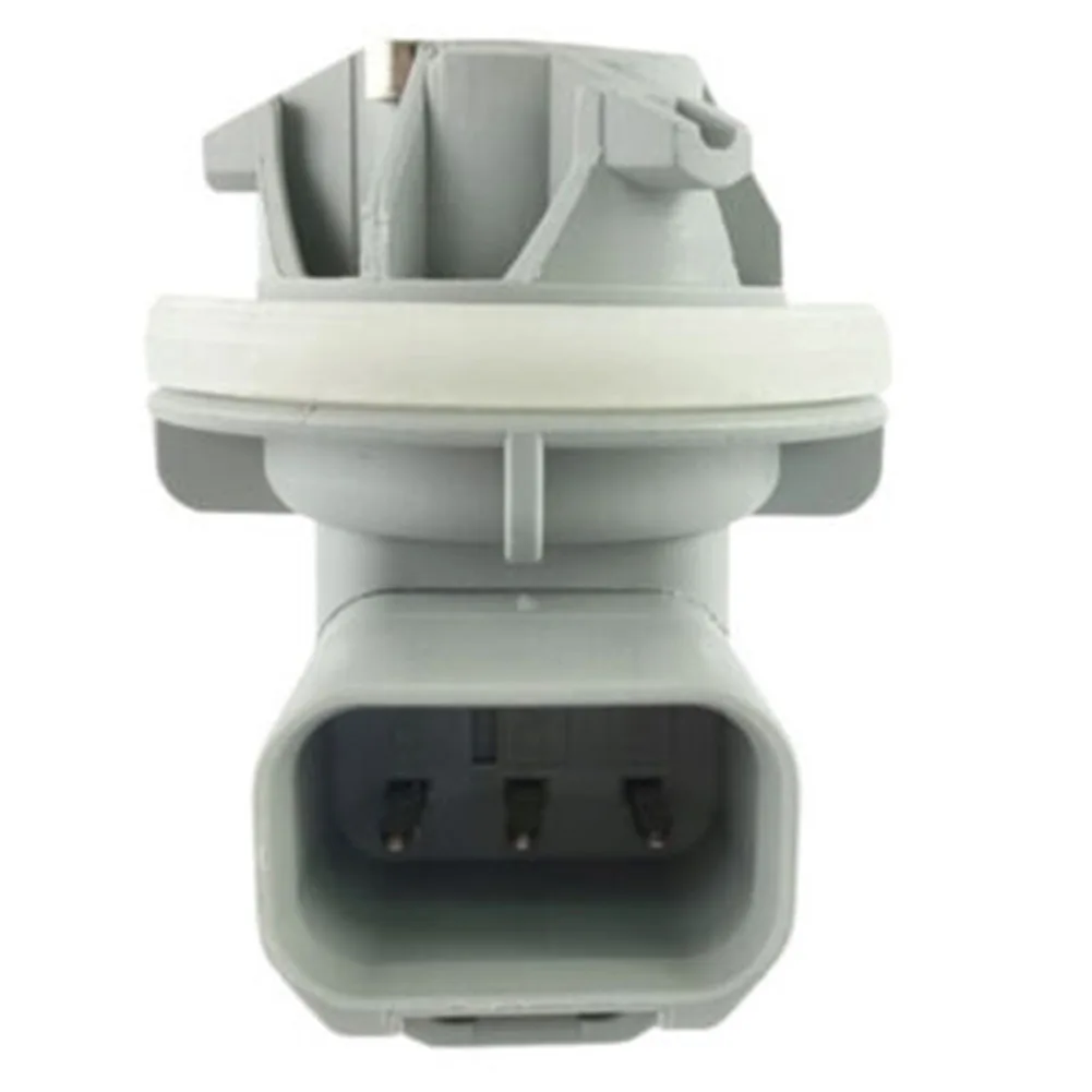 Gray Plastic Car Stop Light Lamp Bulb Holder For Ford Focus 1998-2008 4425186 XS41-13K370-CD Car Brake Light Base Lamp Bulbs