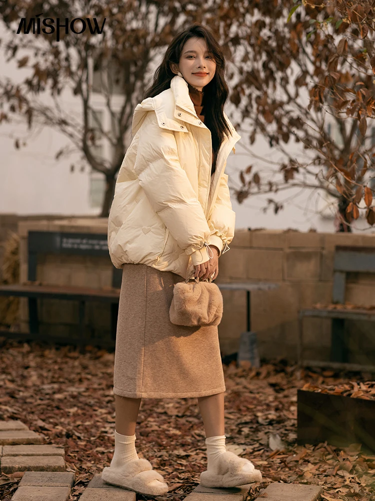 MISHOW 90% White Duck Down Jacket Women 2022 Autumn Winter Warm Thick Zipper Parkas Sweet Solid Hooded Outdoor Coats MXB41Y0095