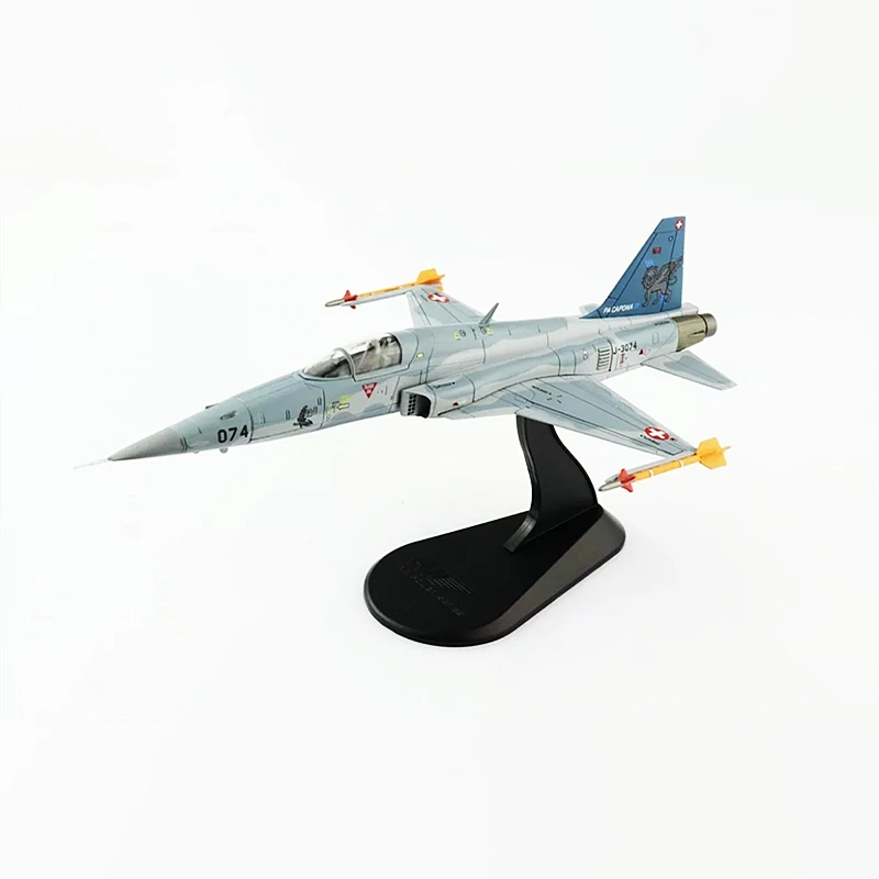 

Имитация литых под давлением самолетов в масштабе 1:72