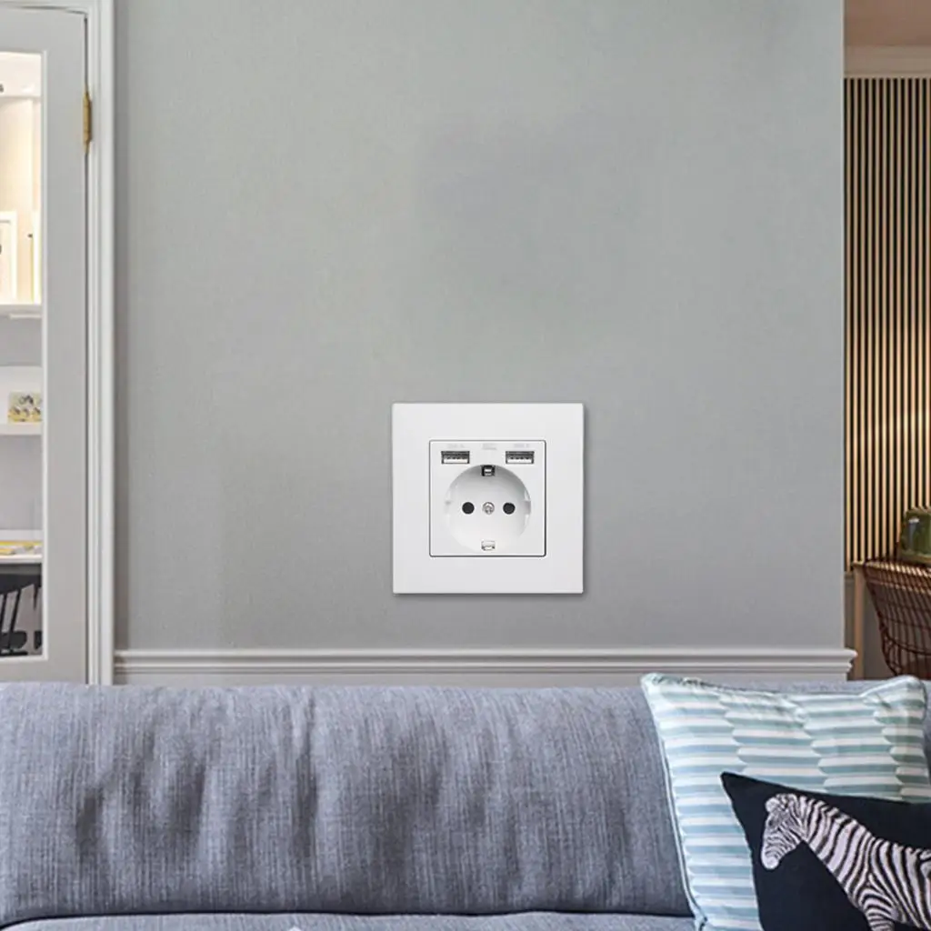 Розетка сетевая USB пластиковая панель 100 ~ 250 В 16 А 86x86 мм