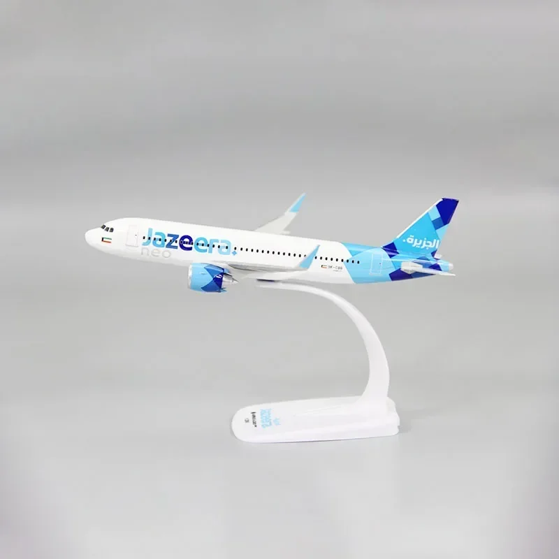 Масштаб 1:200 A320NEO Jazeera Airways ABS пластиковая модель самолета игрушки игрушка в сборе