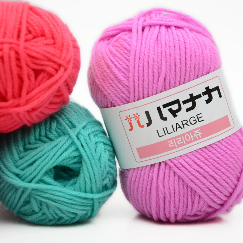 

1pcs 25g/ball 4-ply milk cotton skin friendly combed cotton hand knitted DIY baby line vest hat scarf coat medium coarse wool