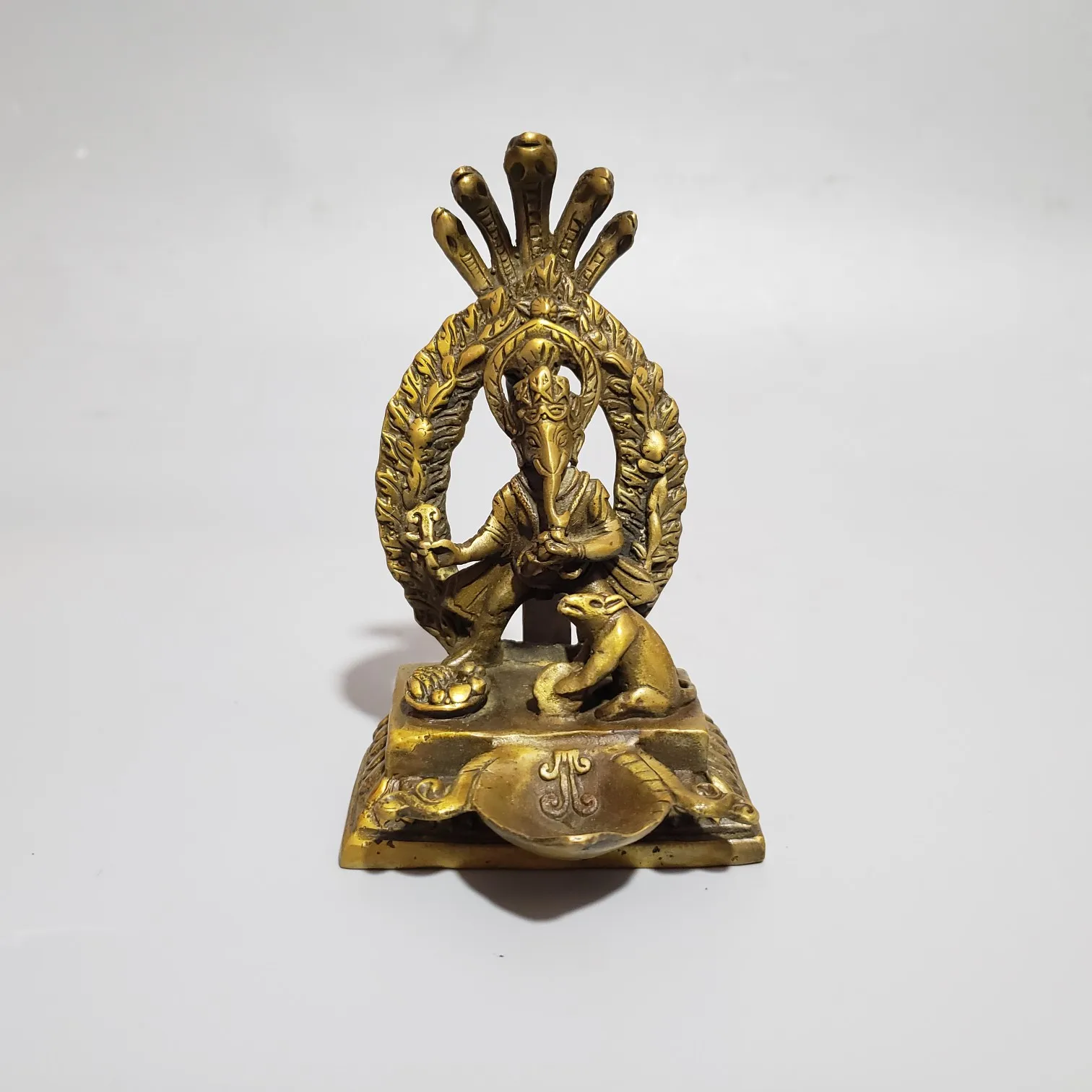 

Antique Brass Five Headed Snake Dragon Tree Bodhisattva Decoration