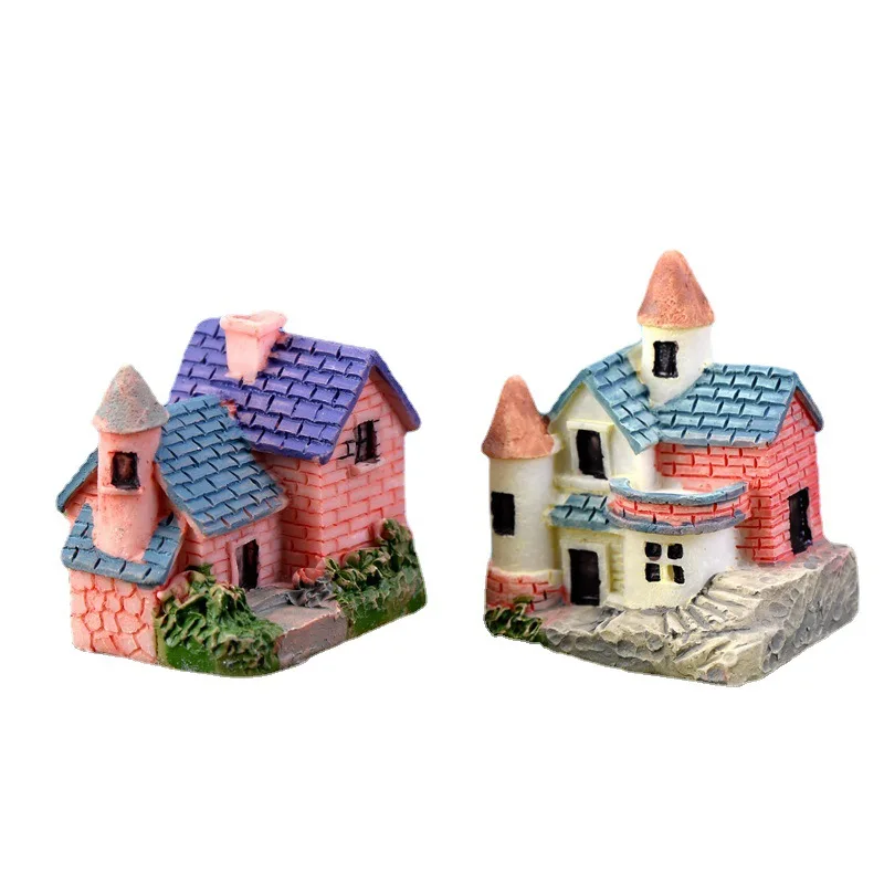 

4PCS Cute Villa Mini Ornaments Resin Crafts Gift Micro Landscape Fairy Miniature Garden Gnome Moss Terrarium Bonsai Decor