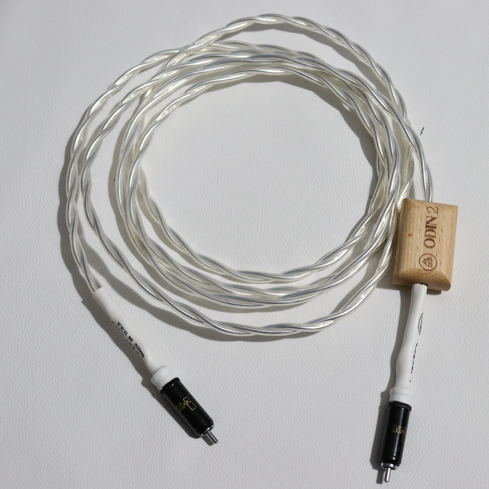 Цифровой коаксиальный кабель Nordost Odin 2-го поколения из стерлингового серебра 75 Ом