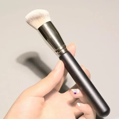 Кисть для макияжа LEKGAVD синтетическая