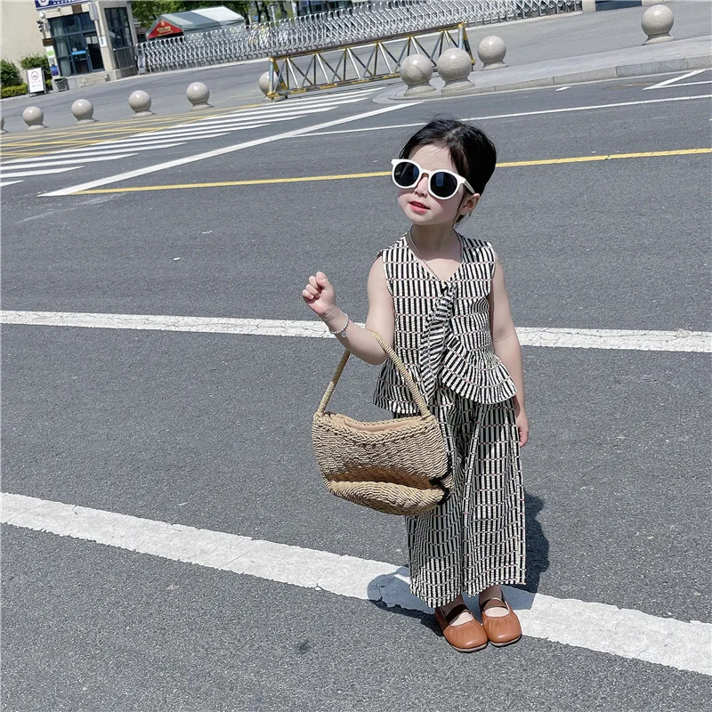 

Children's Suit Summer Style Girls Vertical Stripes Peplum Temperament Vest Top + Wide Leg Pants Two-piece Set