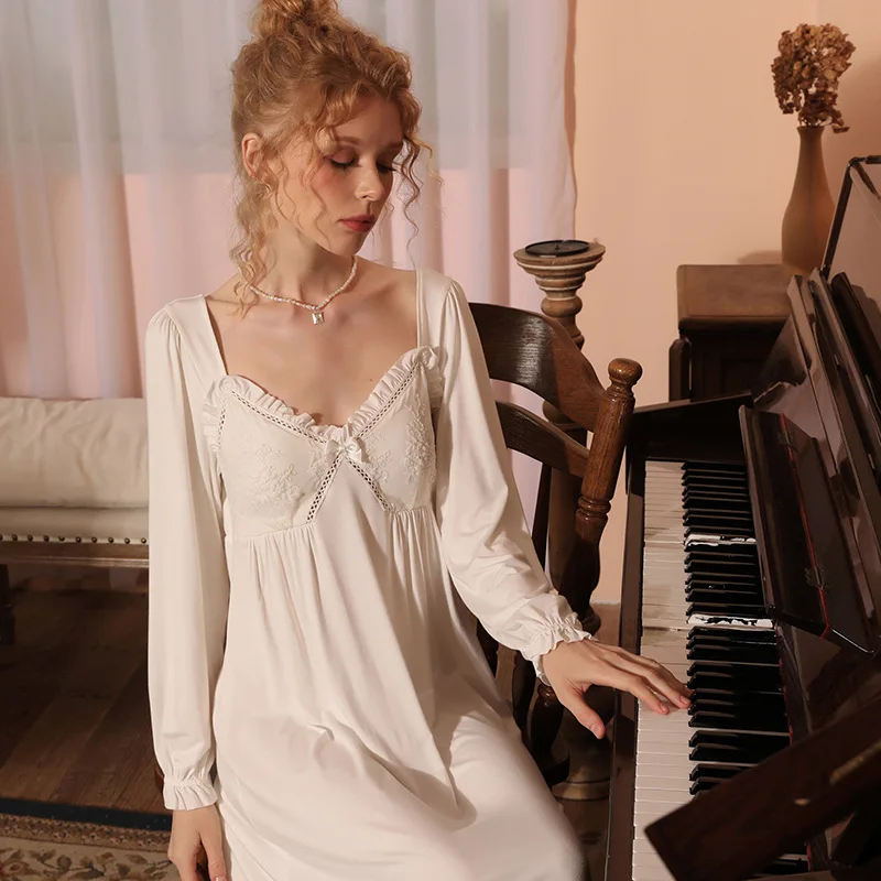 New Women's Retro Sexy Small Hollow Out Peach Heart Collar Soft Comfortable Nightgowns Sleepshirts Sleepwear Pajama