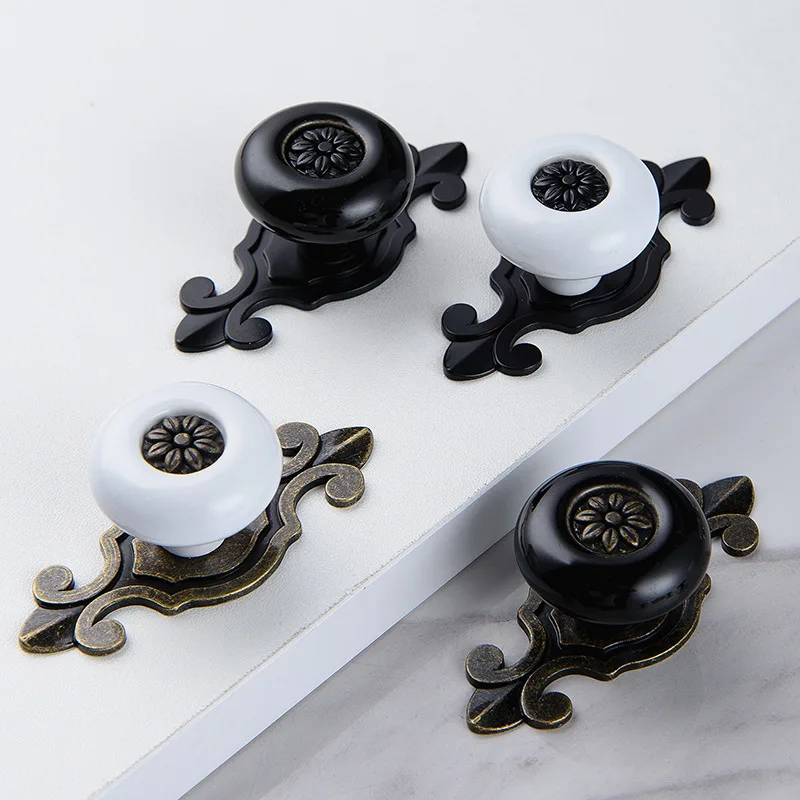 

Furniture Handle Pastoral Modern Style Single Hole Handle Colorful European Cabinet Drawer Handle Home Accessories