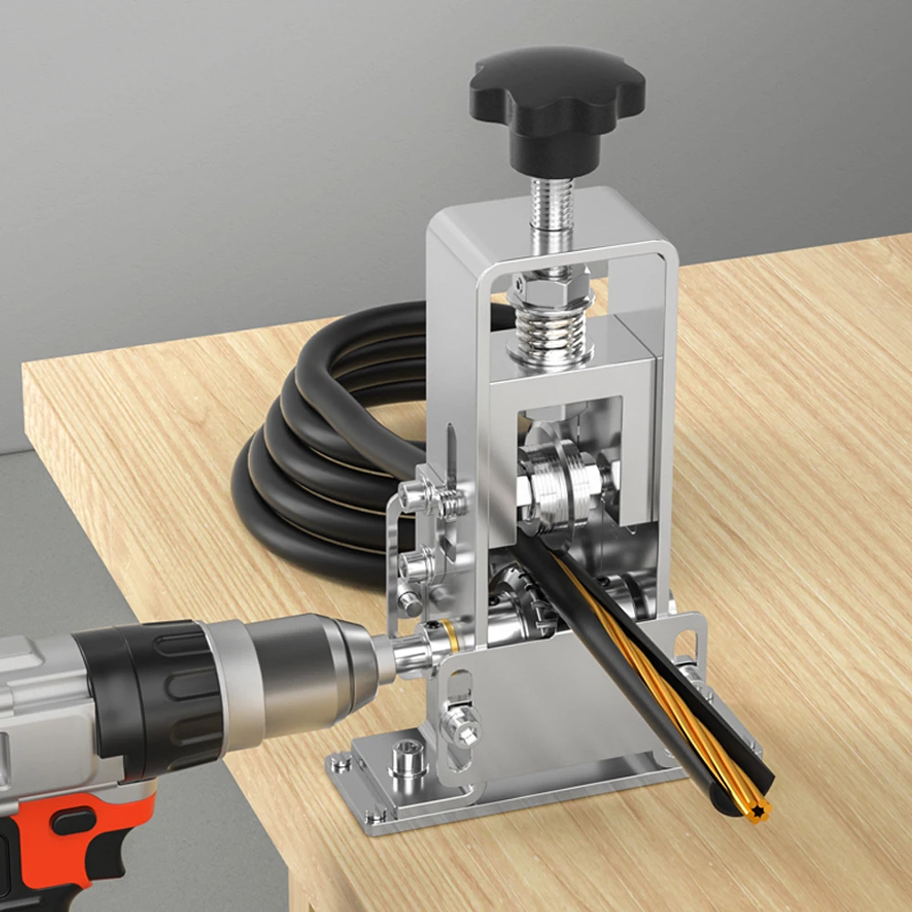 Портативный инструмент для зачистки проводов домашнего использования