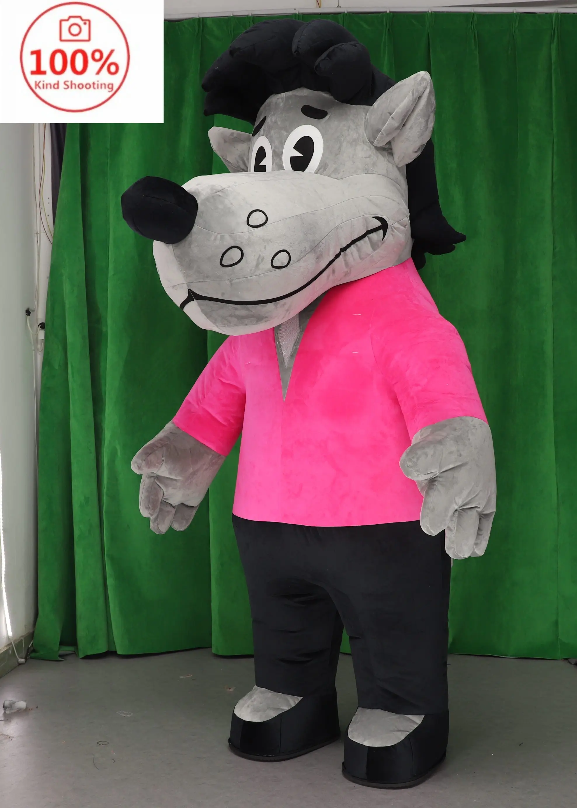 Надувной костюм-талисман в виде медведя