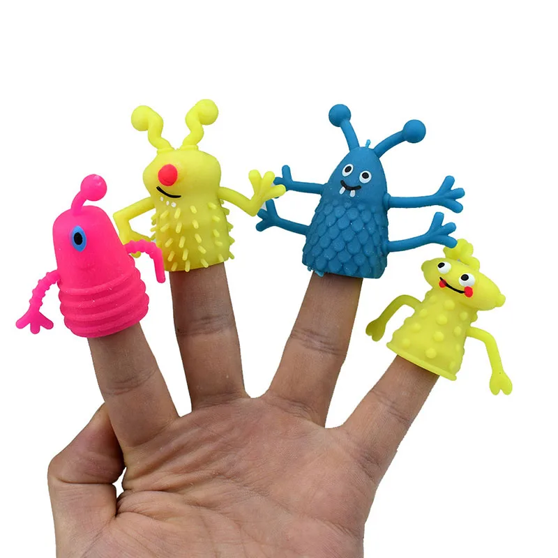

4Pcs/Set Novelty TPR Plastic Expression Hand Puppets Children Kids Finger Puppets Toy Parents Storytelling Props Xmas for Baby