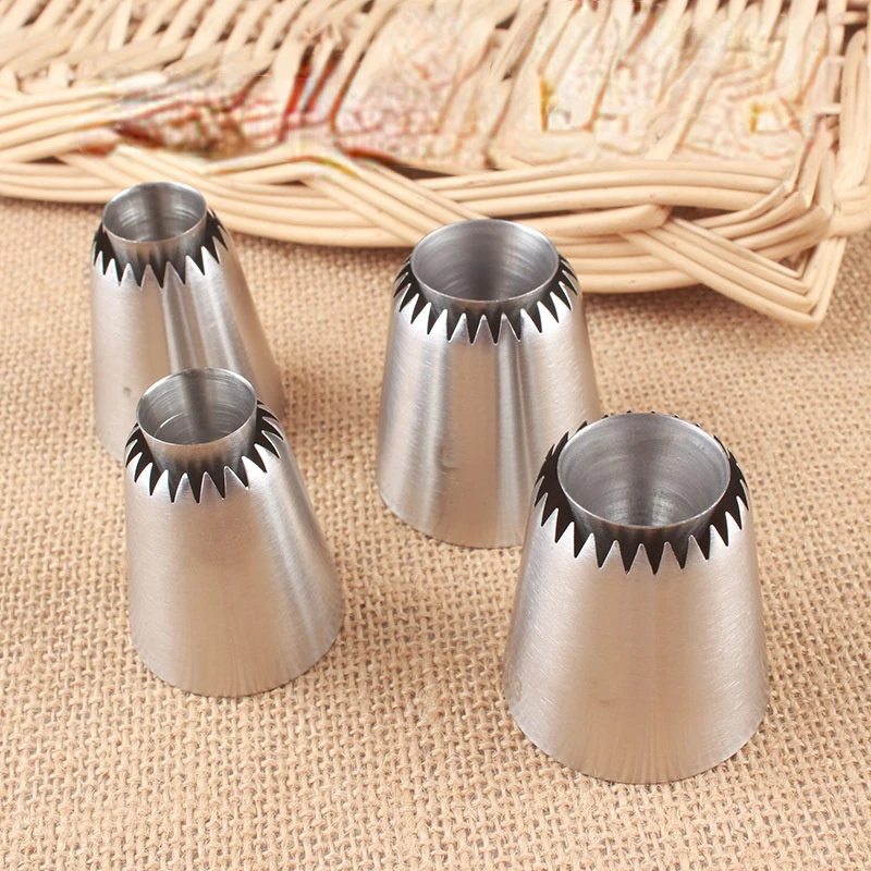 

FANGLELAND New Cookie Hollow Decorating Mouth Cake Biscuit DIY Baking Tools