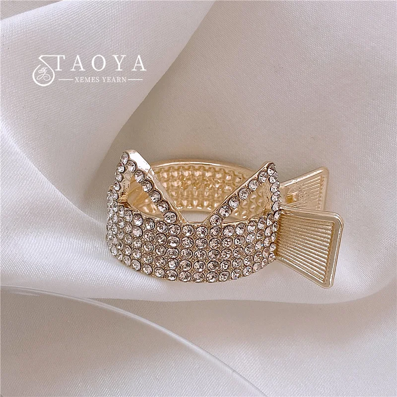 

High Ponytail Fixed Artifact Girl's Cat Ear Shape Grab Clip Fashion Jewelry Accessories Long Hair Woman's Headdress Hair Clip