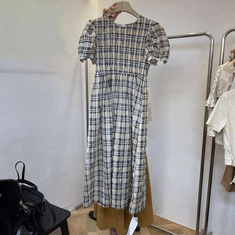 

Summer South Korea East Gate zipper lattice temperament thin age reducing versatile rubber band waist puff sleeve dress women