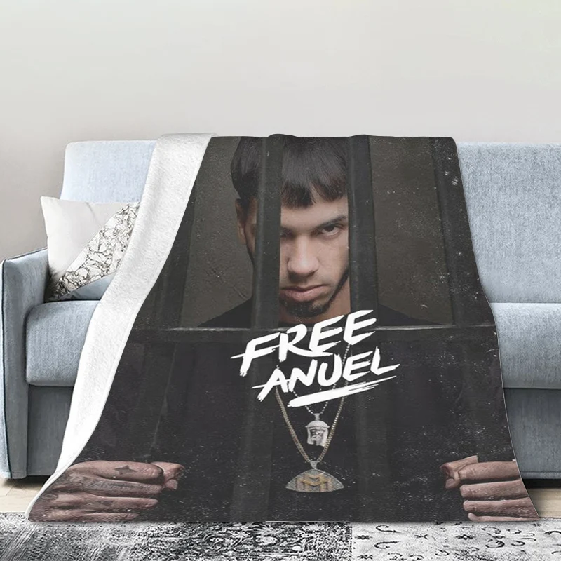 Фланелевое одеяло для дивана зимнее теплое D-Anuel AA флисовое кемпинга пушистое