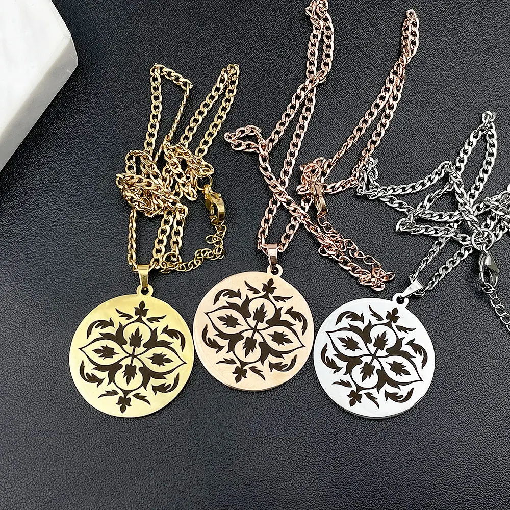 

Stainless Steel Necklace for Women Fashion Kpop Personalised Carving Flower Round Pendant Choker Cuban Chain Men Hip Hop Jewelry