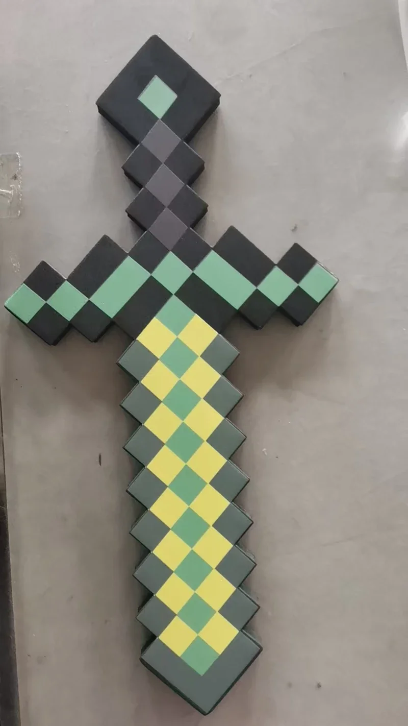 Фото 2026 2 шт. Модель Minecraft из пеноматериала: официальный меч, кирка, синяя, фиолетовая, серая, желтая лопата, топор из EVA, фигурки-аксессуары, игрушки, подарки. №3