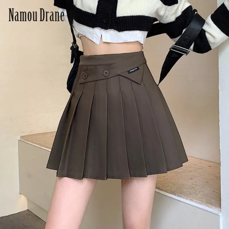 

Осень 2023, новая плиссированная юбка Namou Drane, женская короткая юбка в студенческом стиле, тонкая трапециевидная юбка с высокой талией, винтажн...