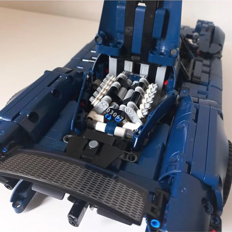 Технический Мартинс знаменитый валкирийский гоночный автомобиль модель