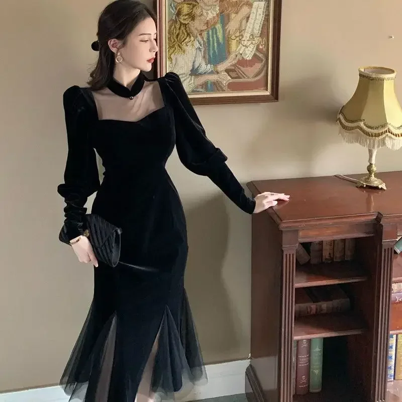 

Vintage Black Velvet Dress Fashion Puff Long Sleeves Lace Stitching Midi Dress for Women Sexy Slim Autumn Winter Mermaid Dress