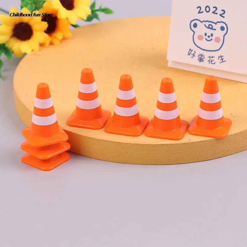 

7 шт./лот миниатюрные пластиковые дорожные конусы, игрушки, тренировочные дорожные знаки, Детская развивающая игрушка, учебные пособия для д...