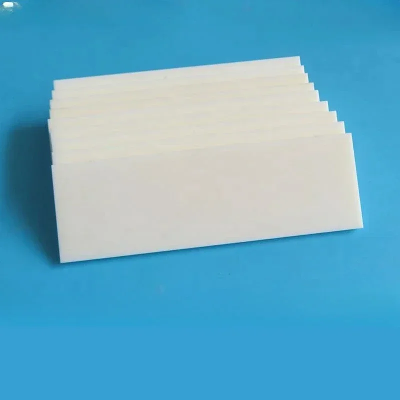Индивидуальный керамический лист из глинозема 99 32*100*3 мм изолированная