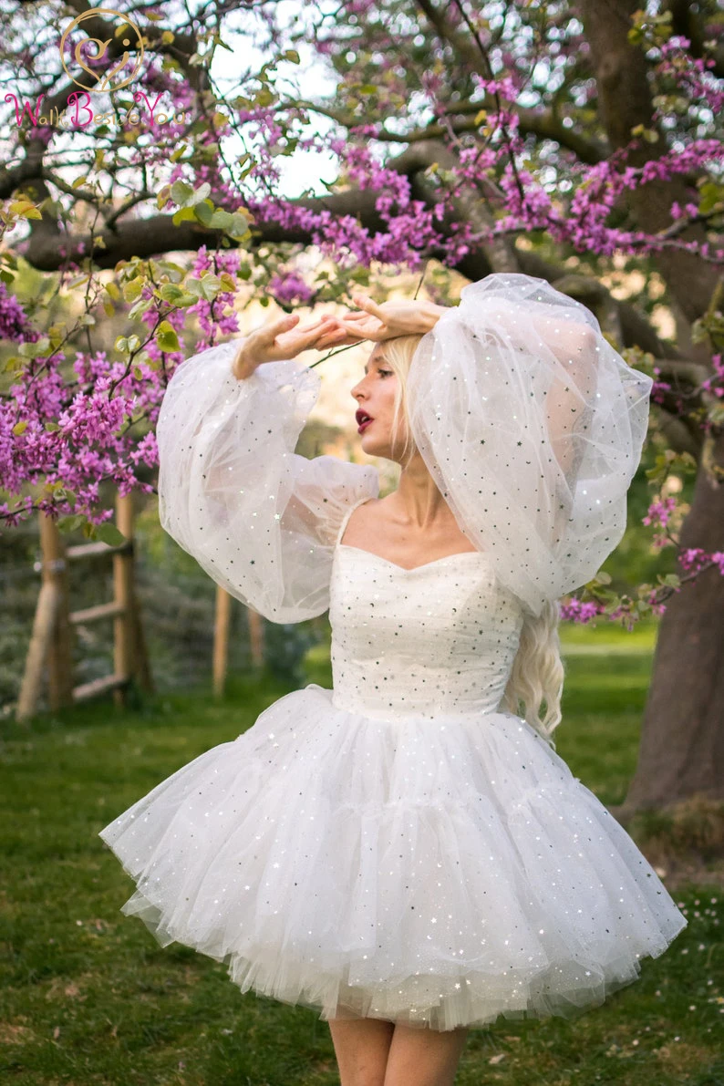 

Ivory Graduation Dresses 2023 Tulle Short Ball Gown Puff Long Sleeves Sequined Party Gowns Homecoming Dress