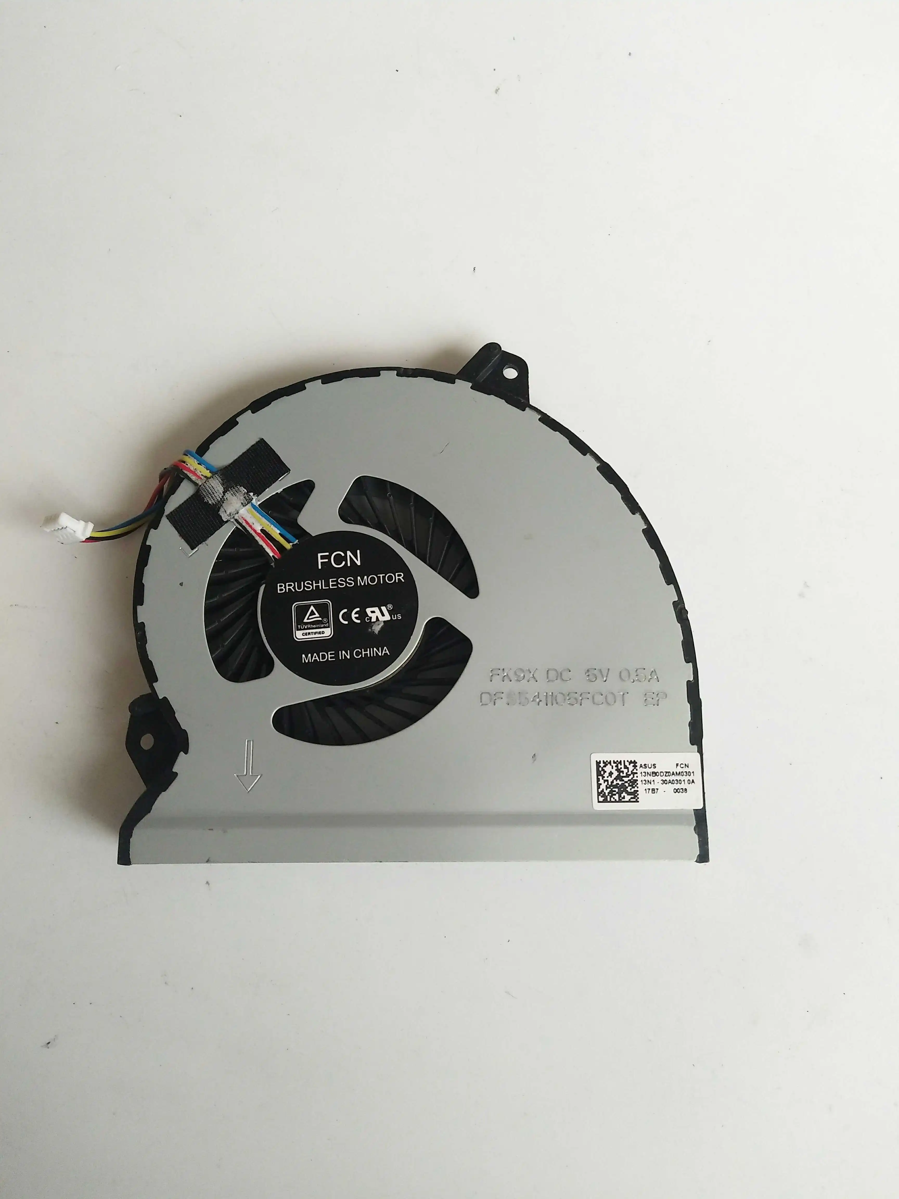 

Подлинный для ASUS ROG Strix GL702VM S7VM FAN